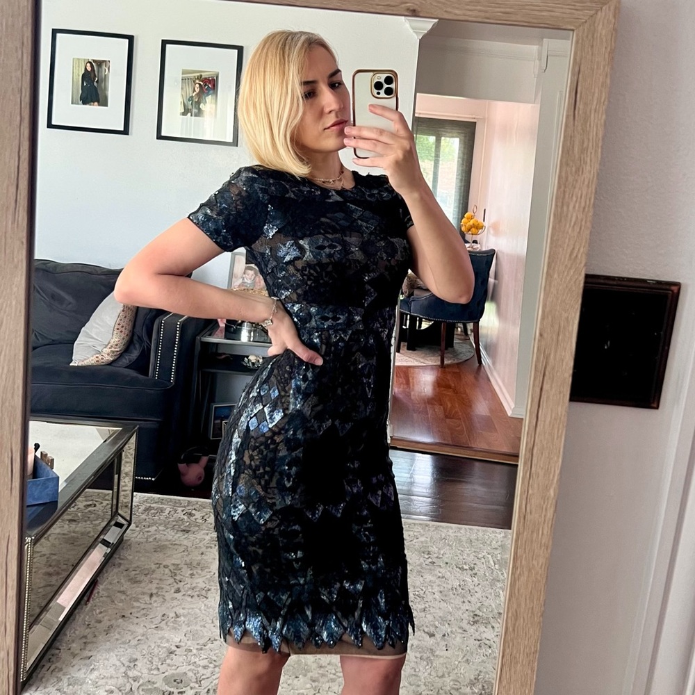 BCBGMaxAzria Blue Sheath Midi Dress
